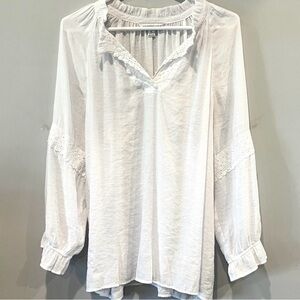 Counterparts Bohemian Peasant Top with Lace Accents NWOT